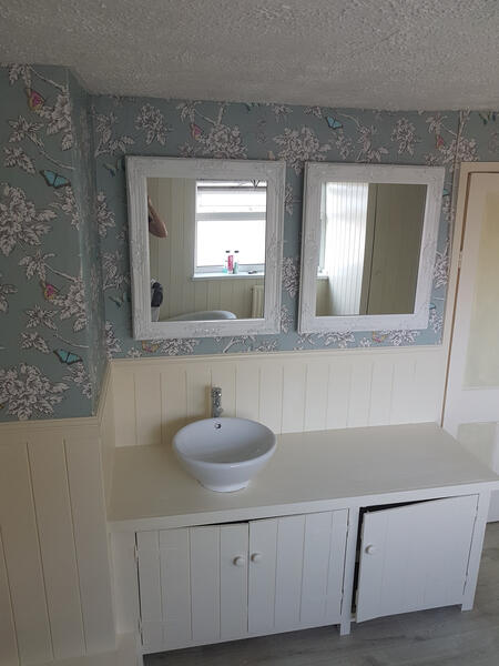 AJF the female decorator